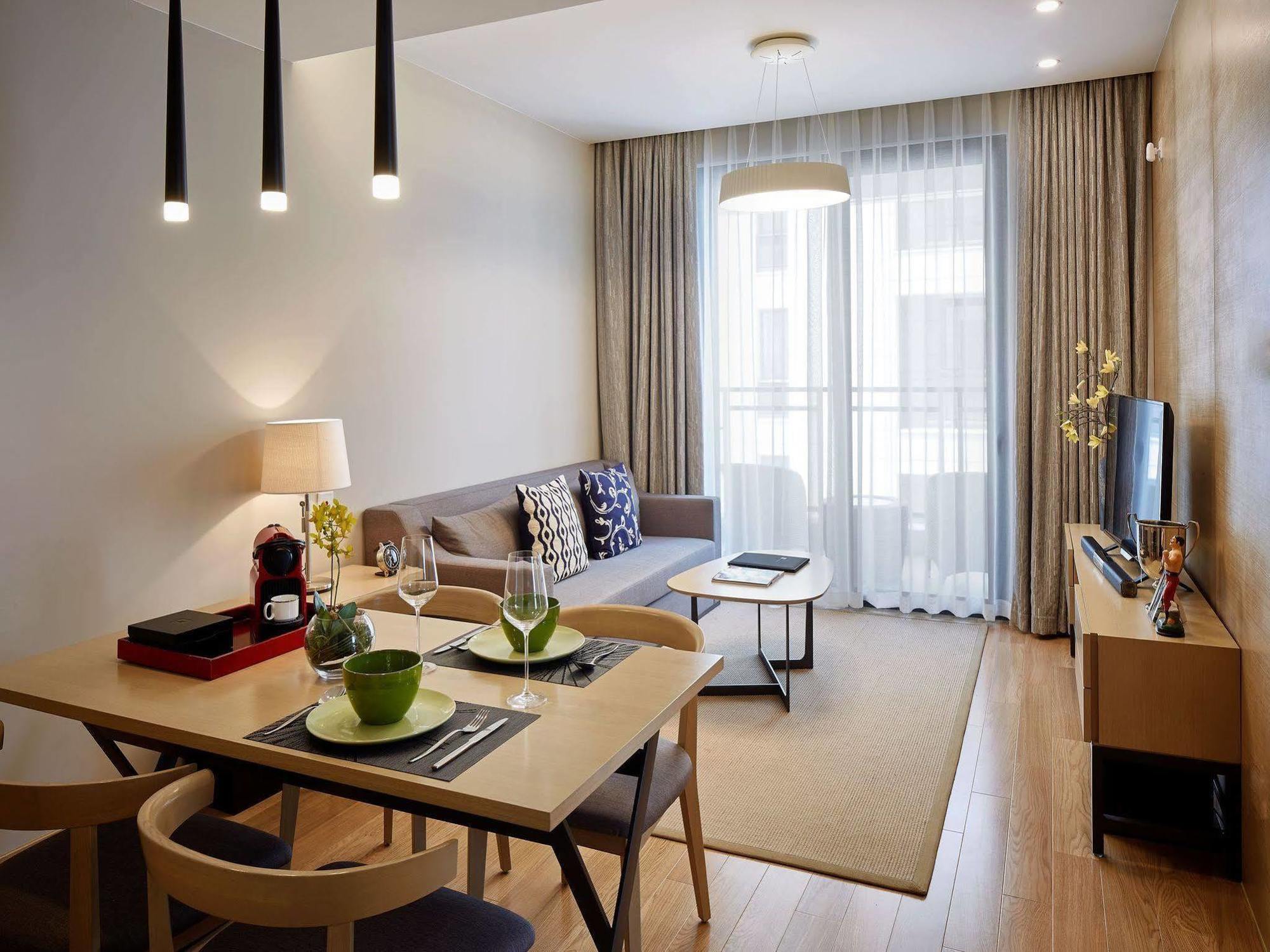 One Sunland Serviced Suites Managed By Lanson Place Shanghai Buitenkant foto